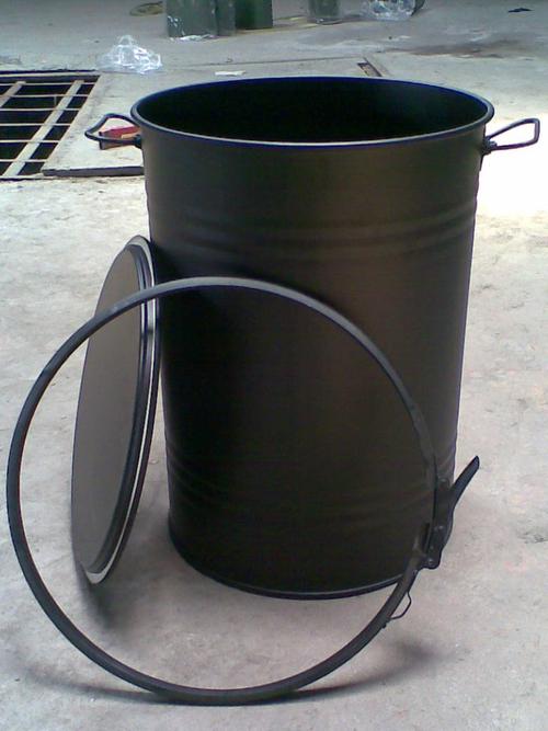 金属包装容器在油漆供应链中的关键作用与采购指南